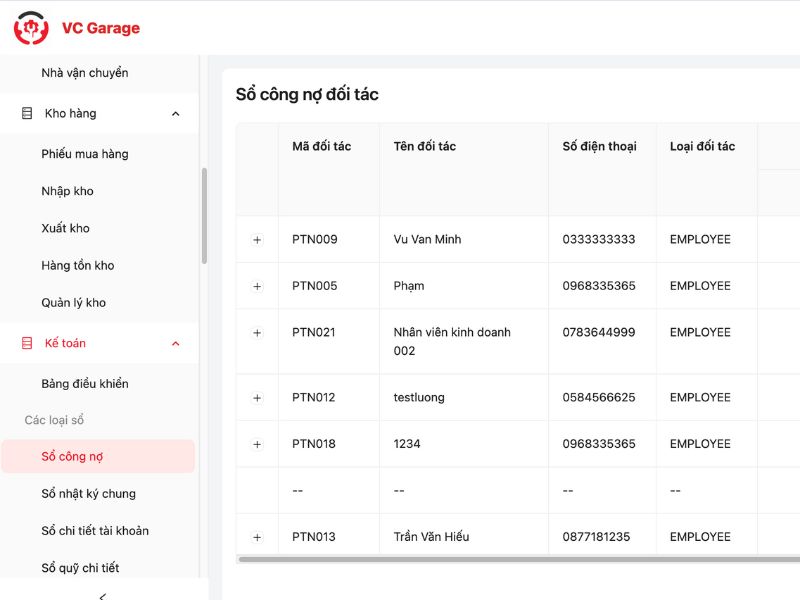 VC Garage - Phần mềm quản lý dịch vụ ô tô hiệu quả 7 Quản lý thông tin khách hàng ngay từ lúc phát sinh đơn dịch vụ