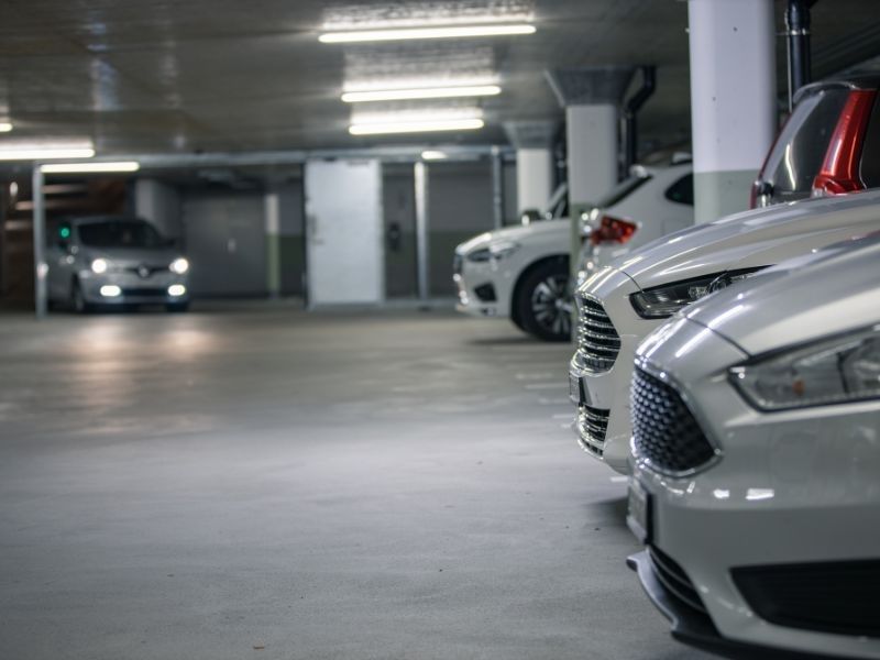 Chủ gara không nắm bắt được tình trạng xưởng khi vắng mặt