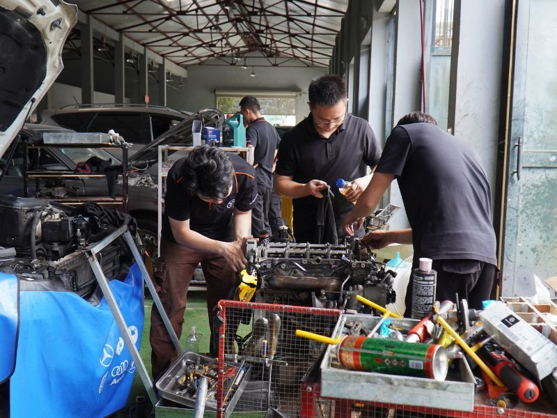 Giảm phụ thuộc vào con người trong quản lý vận hành