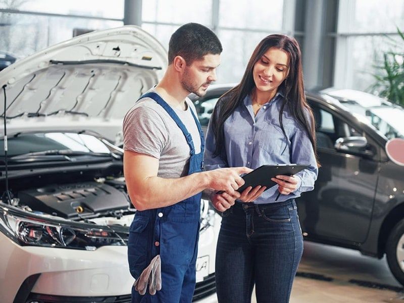 Cách thu thập phản hồi của khách hàng hiệu quả với VC Garage 3 Hỏi trực tiếp đánh giá của khách khi bàn giao xe