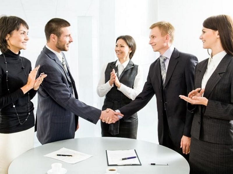 Kỹ năng giao tiếp và tư vấn khách hàng