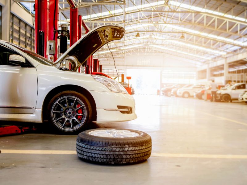 Quản lý thủ công không thể tránh khỏi tình trạng xe phải chờ lâu để được sửa chữa