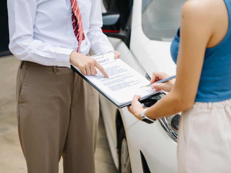 Tiếp nhận xe vào xưởng