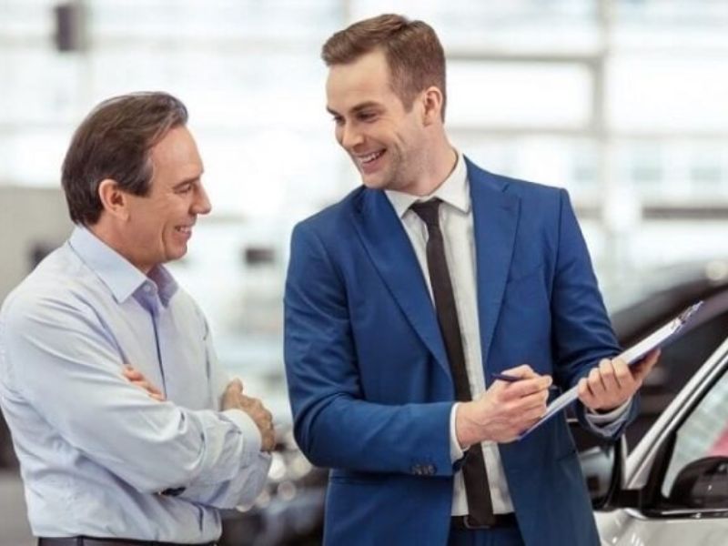 Kinh nghiệm mở gara ô tô đắt khách: Thủ tục, chi phí 7 Chăm sóc khách hàng hậu mãi & tự động nhắc lịch bảo dưỡng