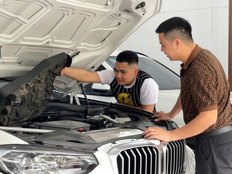 Chủ gara không biết chính xác xe nào đang lời hoặc lỗ