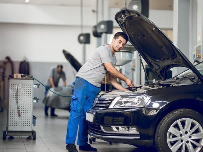 Giám sát và hỗ trợ trong gara