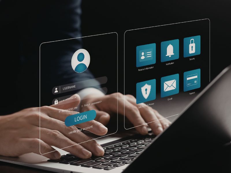 Phân quyền là việc cho phép người dùng truy cập và thực hiện hành động trên phần mềm