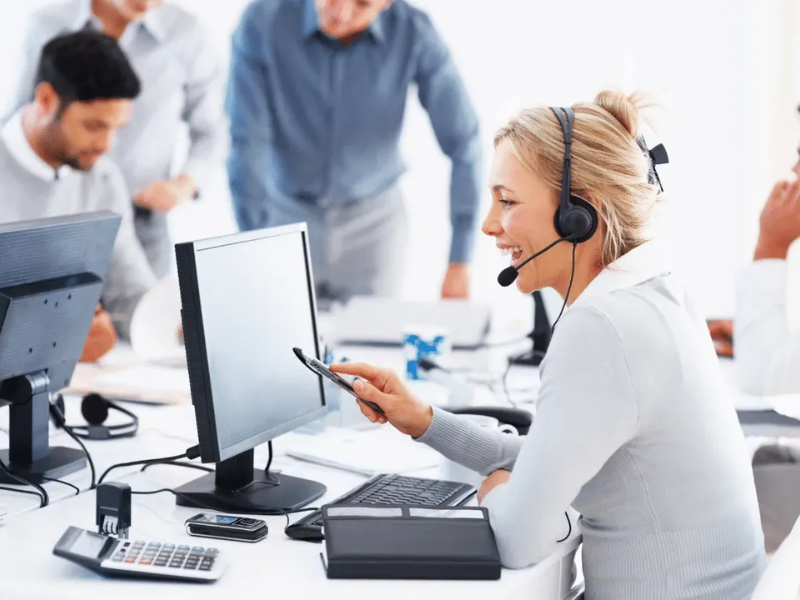 Chăm sóc khách hàng và hậu mãi sau khi sữa chữa hoặc mua phụ tùng