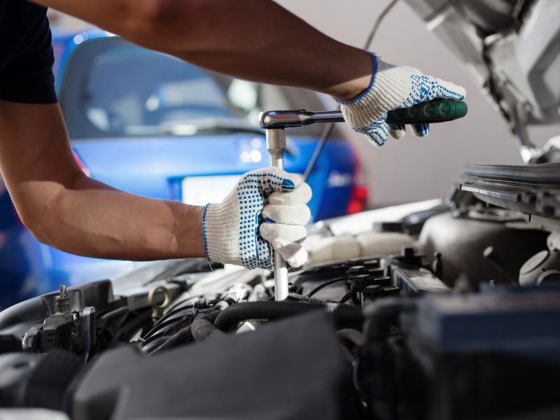 Hỗ trợ sửa chữa và báo giá cho gara ô tô