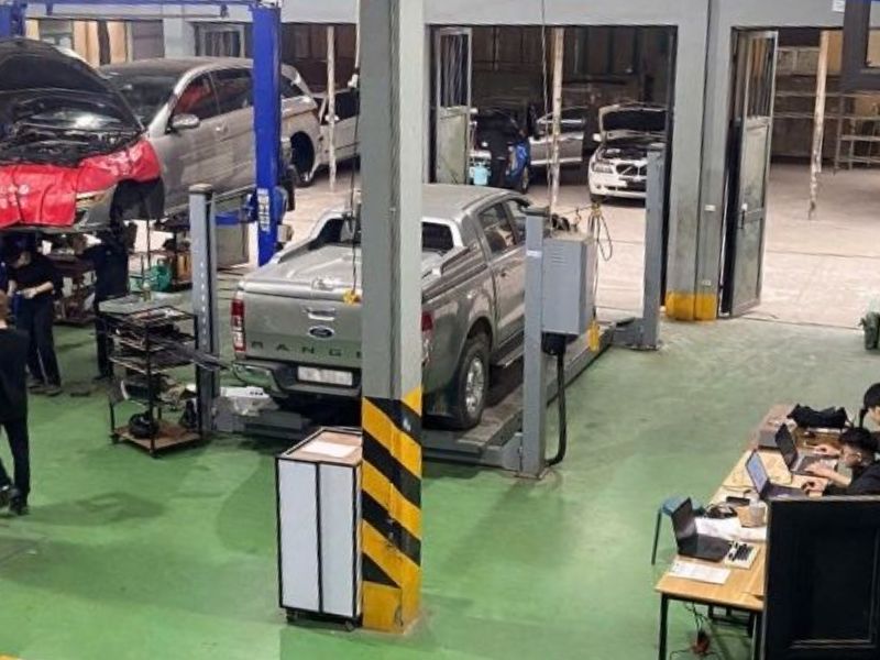 kiểm soát tiến độ xe trong xưởng