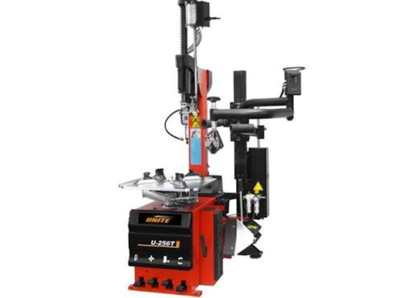 Máy ra vào lốp bán tự động